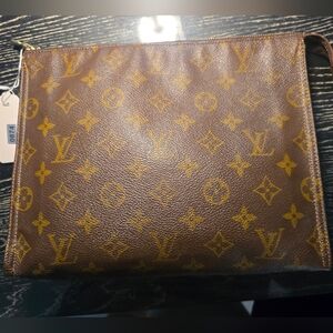 Louis Vuitton Monogram Canvas Toiletry Pouch